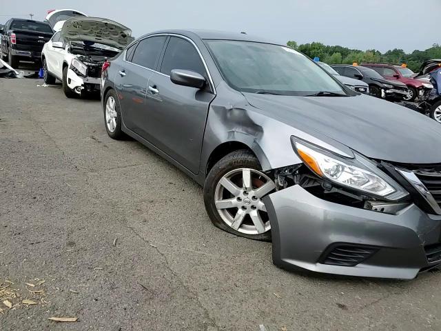 1N4AL3AP1GN360731 2016 Nissan Altima 2.5