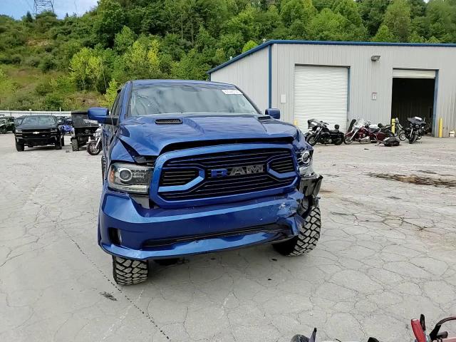 1C6RR7MT3JS202855 2018 Ram 1500 Sport