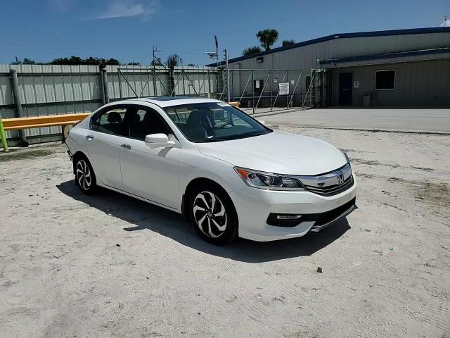 1HGCR2F88HA230727 2017 Honda Accord Exl