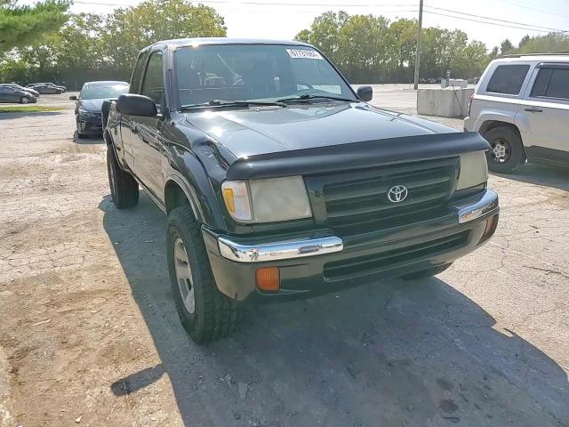 1998 Toyota Tacoma Xtracab VIN: 4TAWN72N2WZ051853 Lot: 67731984