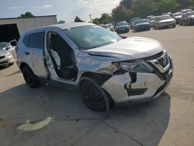 2018 Nissan Rogue S VIN: KNMAT2MVXJP573574 Lot: 68236634