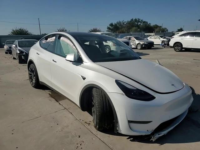 2021 Tesla Model Y VIN: 5YJYGDEF9MF211692 Lot: 67469464