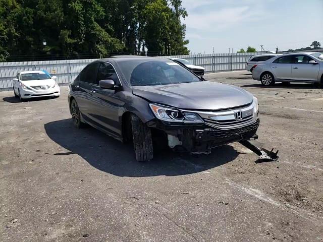 2017 Honda Accord - Image 11