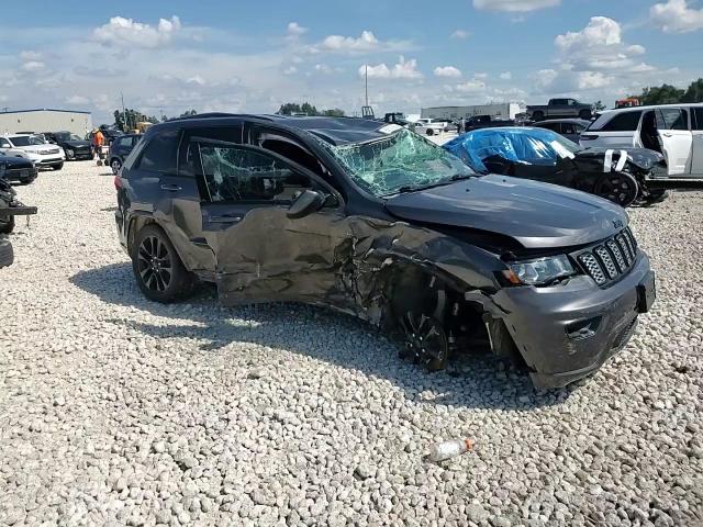 2018 Jeep Grand Cherokee Laredo VIN: 1C4RJEAGXJC511549 Lot: 69328504