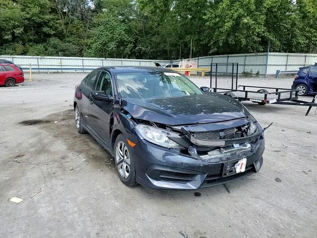 2018 Honda Civic Lx VIN: 2HGFC2F5XJH555374 Lot: 69678474