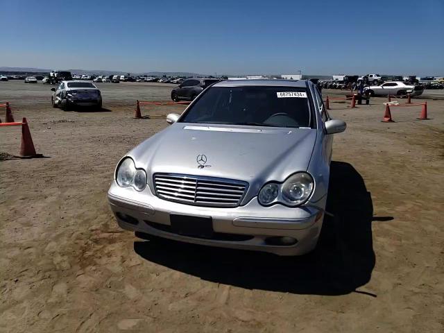 WDBRF64J02F166609 2002 Mercedes-Benz C 320