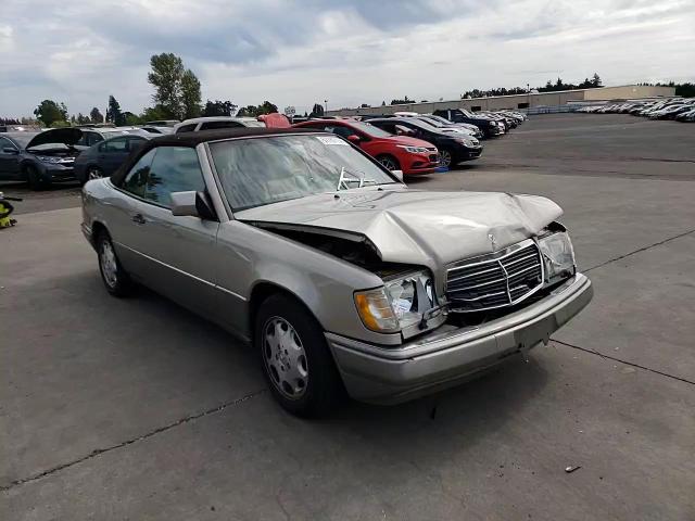 1995 Mercedes-Benz E 320 VIN: WDBEA66E3SC281266 Lot: 67787154