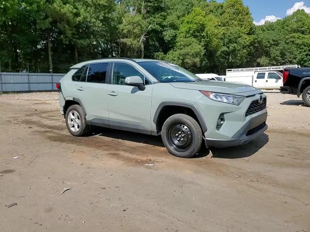 2021 Toyota Rav4 Xle VIN: 2T3W1RFV9MW125790 Lot: 69315454