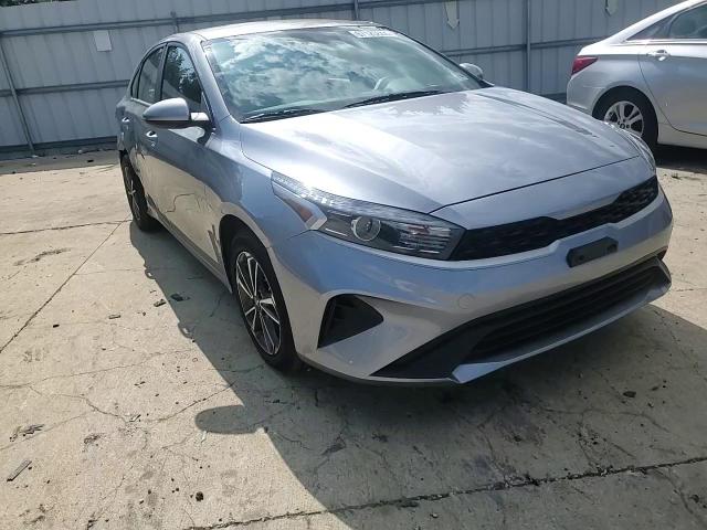 2023 Kia Forte Lx VIN: 3KPF24AD5PE589738 Lot: 67125844