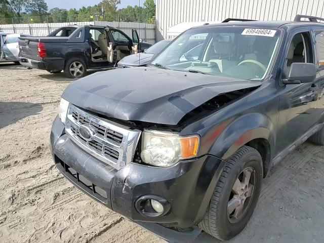 1FMCU0D77AKC99836 2010 Ford Escape Xlt