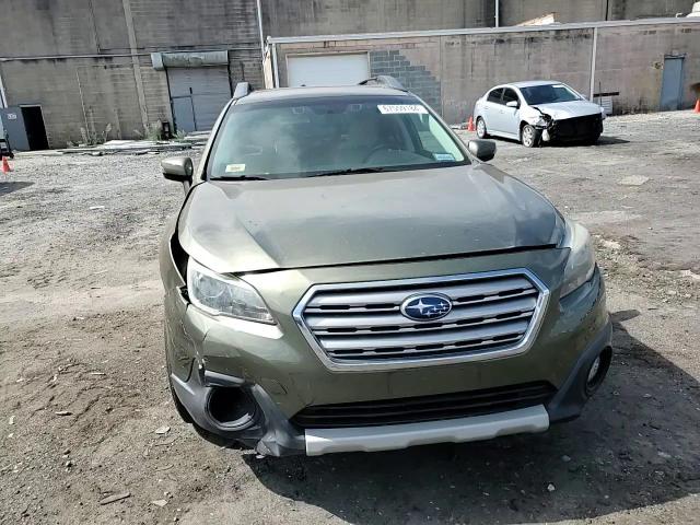 2015 Subaru Outback - Image 11