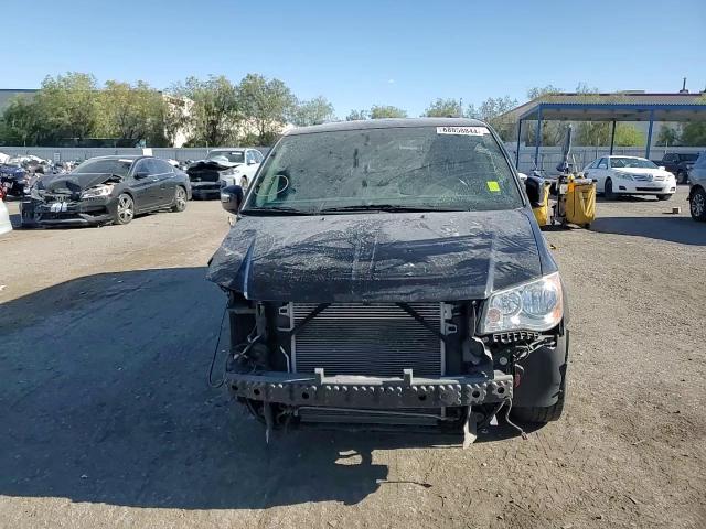 2019 Dodge Grand Caravan Sxt VIN: 2C4RDGCG2KR662295 Lot: 68858844