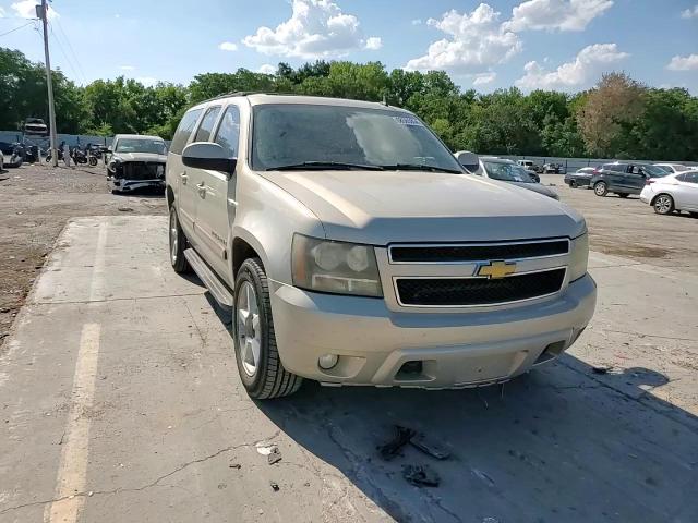 2007 Chevrolet Suburban K1500 VIN: 3GNFK16337G190093 Lot: 68565854