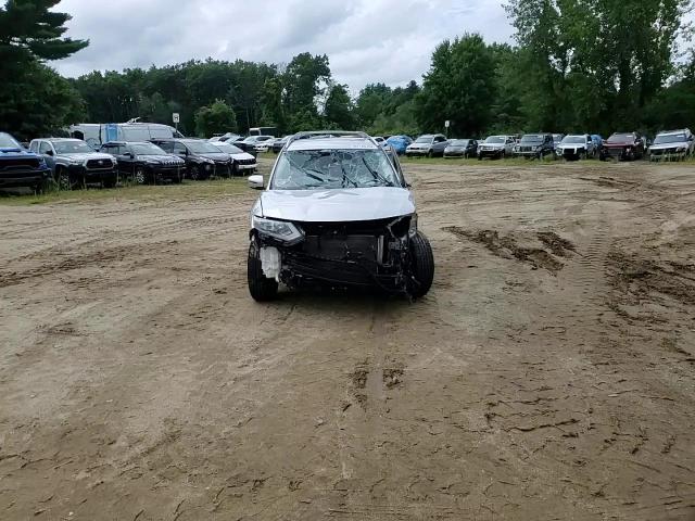 2019 Nissan Rogue - Image 12