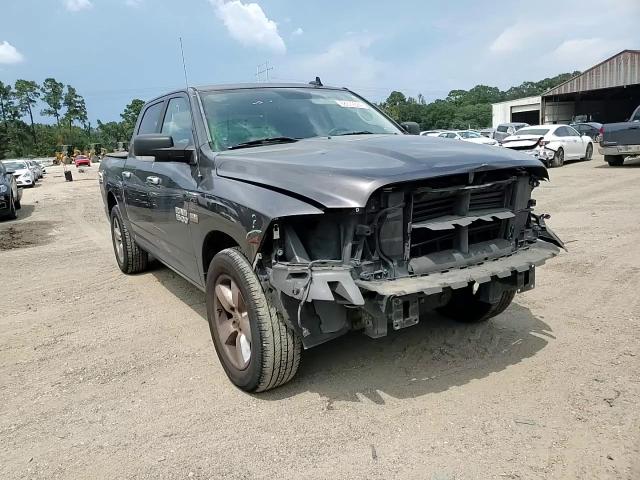 2017 Ram 1500 Slt VIN: 3C6RR6LT1HG687073 Lot: 68379024