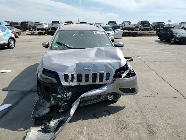 2019 Jeep Cherokee Latitude VIN: 1C4PJLCX9KD241797 Lot: 68115044