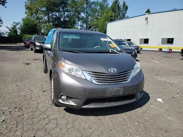 2014 Toyota Sienna Xle VIN: 5TDYK3DC9ES445263 Lot: 65012934