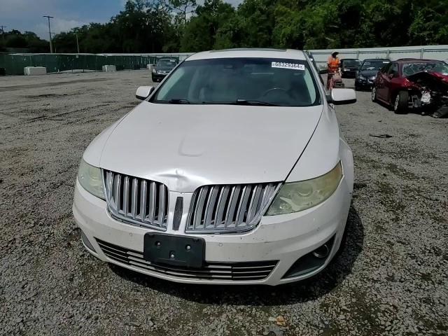 1LNHL9FT3AG604565 2010 Lincoln Mks