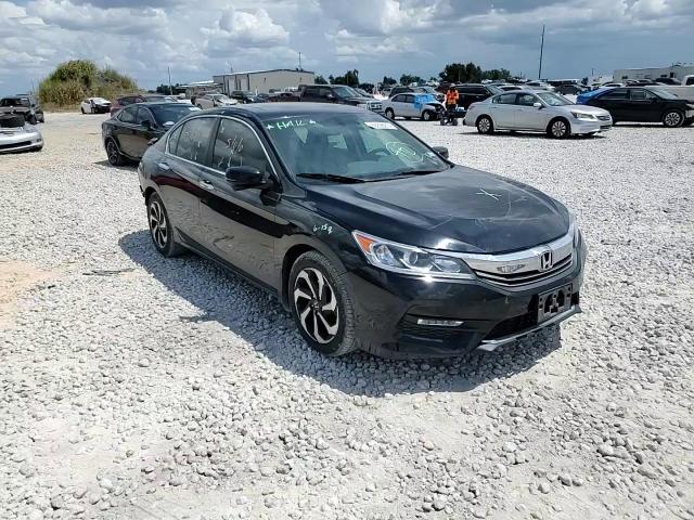 2017 Honda Accord - Image 10