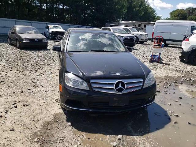 2011 Mercedes-Benz C 300 4Matic VIN: WDDGF8BBXBR158005 Lot: 68682924