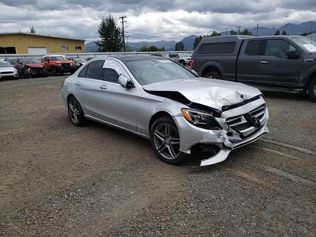 2015 Mercedes-Benz C 300 4Matic VIN: 55SWF4KBXFU000823 Lot: 68492324