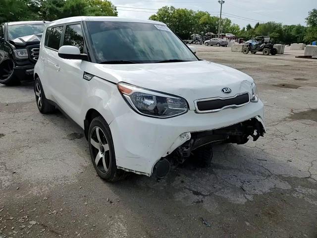 2016 Kia Soul VIN: KNDJN2A23G7364884 Lot: 65440104