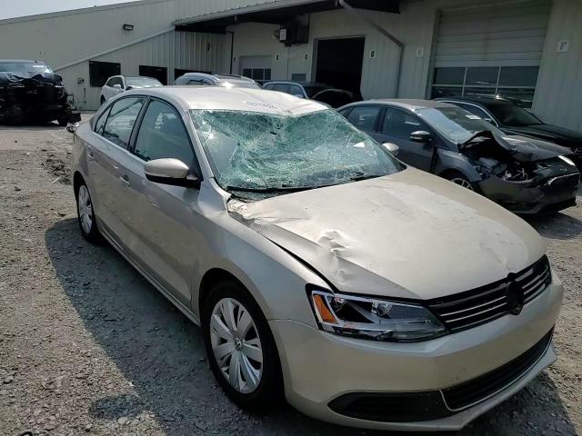 3VWDX7AJ0DM239741 2013 Volkswagen Jetta Se