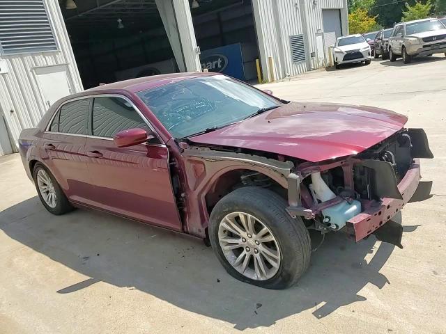 2019 Chrysler 300 Touring VIN: 2C3CCAAG2KH626660 Lot: 68464194