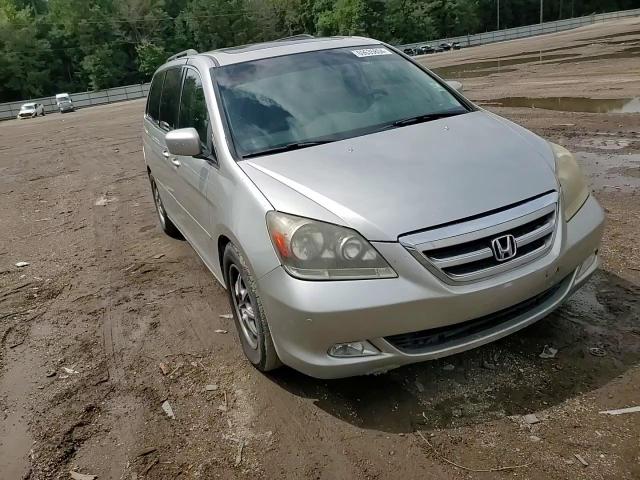 2006 Honda Odyssey Touring VIN: 5FNRL38856B102690 Lot: 69635804