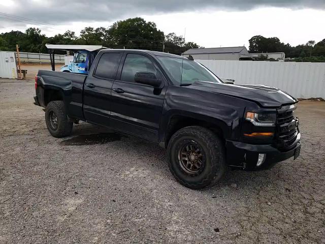 2018 Chevrolet Silverado K1500 Lt VIN: 1GCVKREC0JZ356002 Lot: 66103864