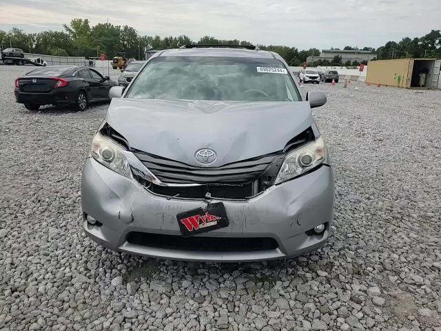 5TDYK3DC1DS388359 2013 Toyota Sienna Xle