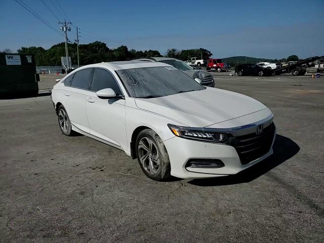 1HGCV1F43JA213908 2018 Honda Accord Ex