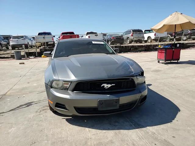 1ZVBP8AN7A5150699 2010 Ford Mustang