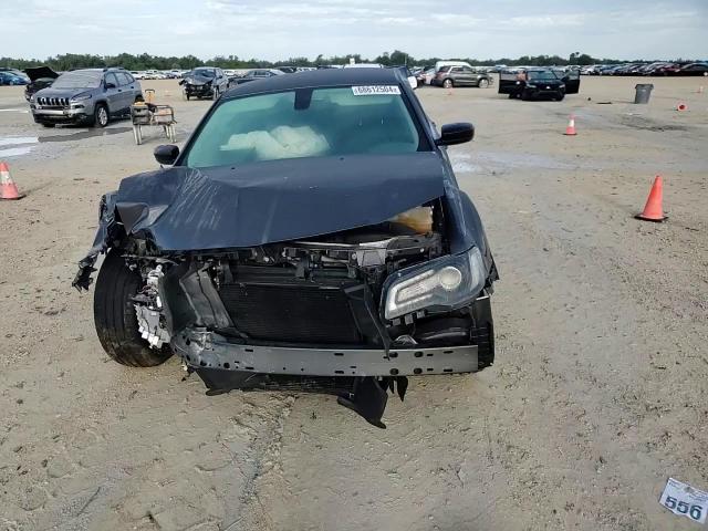 2C3CCAAG3JH264515 2018 Chrysler 300 Touring