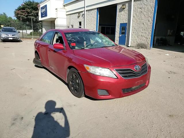 2010 Toyota Camry Base VIN: 4T4BF3EK5AR052593 Lot: 68327834