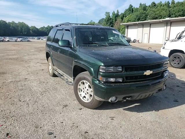 2004 Chevrolet Tahoe - Image 11