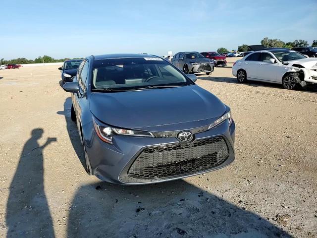 2021 Toyota Corolla Le VIN: JTDEPMAEXMJ177545 Lot: 69237444