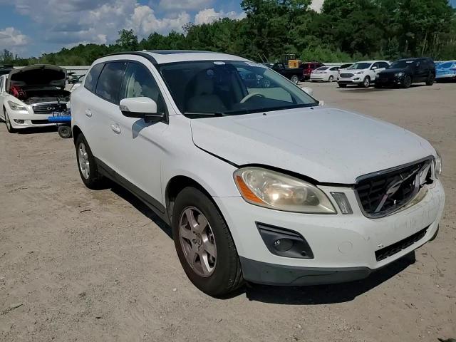 2010 Volvo Xc60 3.2 VIN: YV4982DL4A2080535 Lot: 68095024