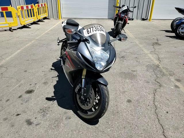 2015 Suzuki Gsx-R750 VIN: JS1GR7MA7F2101768 Lot: 67736344