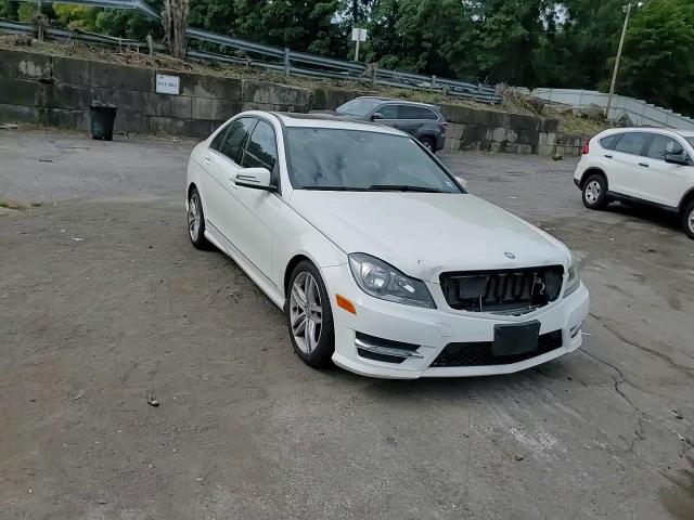 2012 Mercedes-Benz C 300 4Matic VIN: WDDGF8BB5CR224316 Lot: 68838094