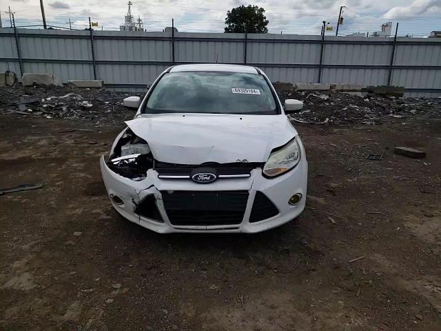 1FAHP3K20CL122462 2012 Ford Focus Se