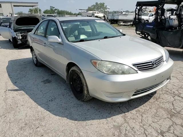 4T1BE32K95U591449 2005 Toyota Camry Le