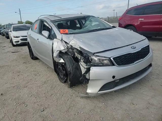 2018 Kia Forte Lx VIN: 3KPFK4A72JE276907 Lot: 66529534