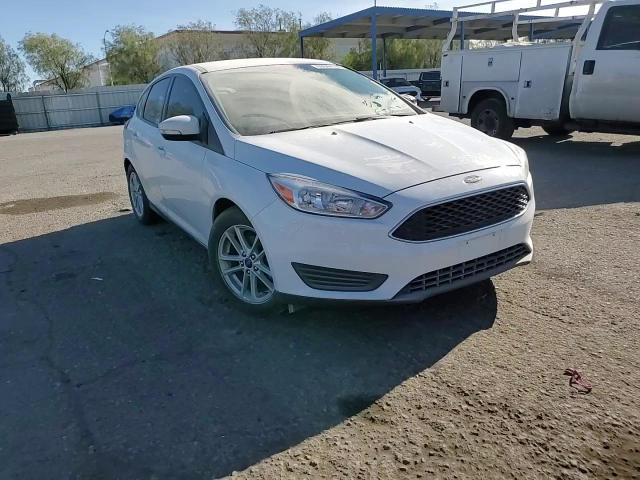 1FADP3K20HL319475 2017 Ford Focus Se