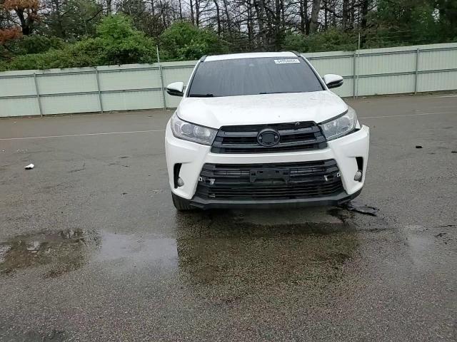 2018 Toyota Highlander Se VIN: 5TDJZRFH3JS491349 Lot: 64954284