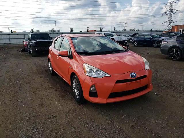 2012 Toyota Prius C VIN: JTDKDTB33C1013572 Lot: 67331154