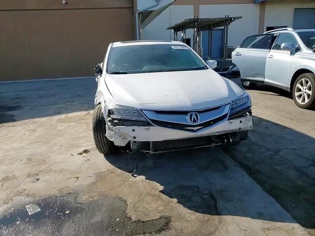 19UDE2F84JA005193 2018 Acura Ilx Premium