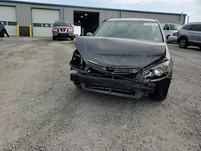 2005 Toyota Camry Le VIN: 4T1BF30K25U605580 Lot: 67136794