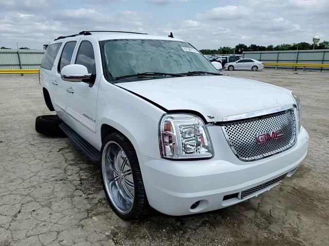 2007 GMC Yukon Xl C1500 VIN: 1GKFC16027J228007 Lot: 67347114