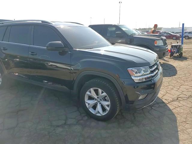 1V2DR2CA5KC561463 2019 Volkswagen Atlas Se